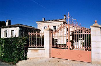 Affittacamere La Closerie De Fronsac 3*