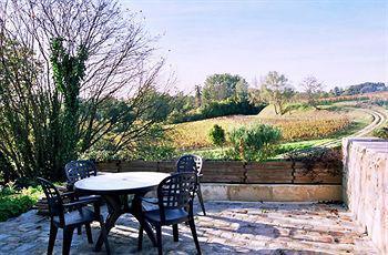 La Closerie De Fronsac Affittacamere 3*